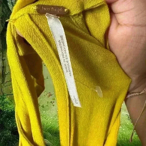 Free  People Drift Away Yellow Cold Shoulder Mini Dress Size L - Picture 8 of 12